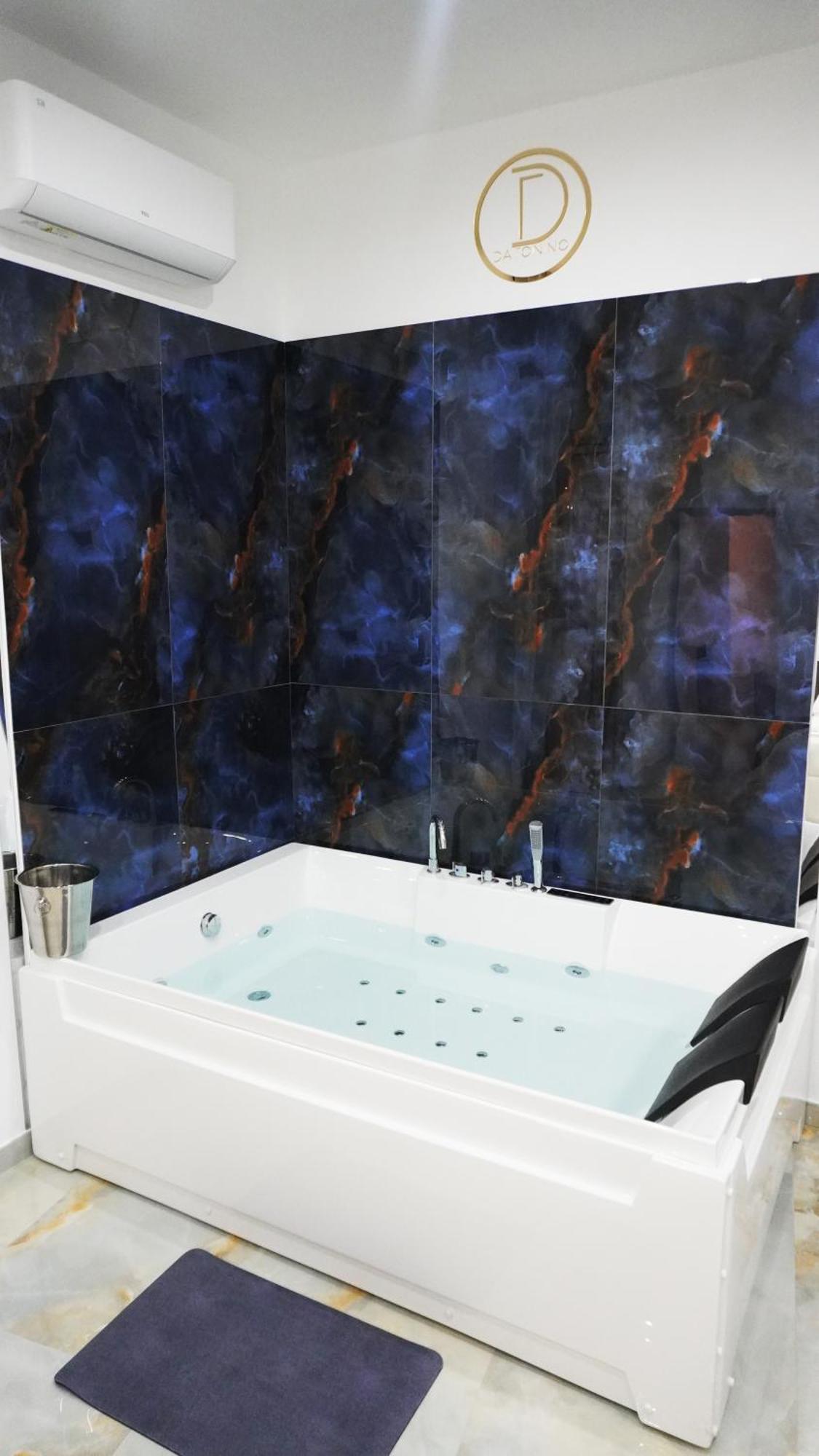Da Tonino Luxury Apartments 나폴리 외부 사진